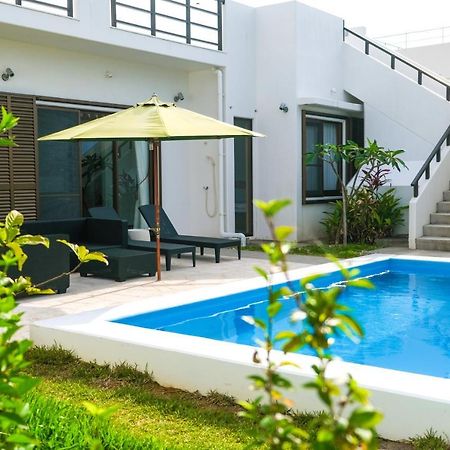 Blue Ocean Resort Ishigaki  Buitenkant foto