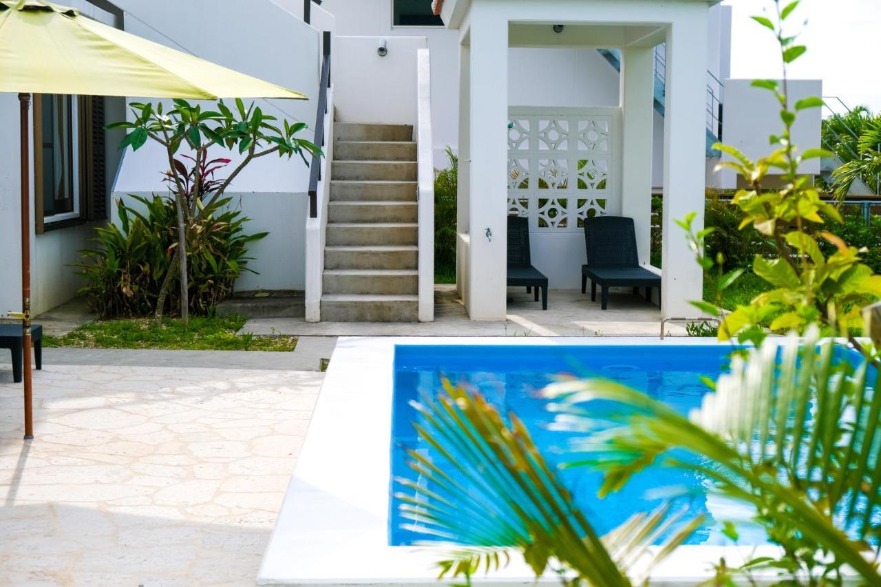 Blue Ocean Resort Ishigaki  Buitenkant foto